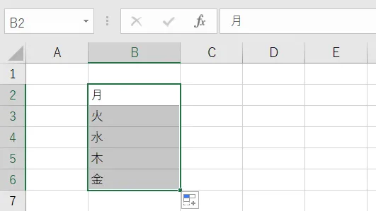 「Excel」フィルハンドルで曜日を入力した例。